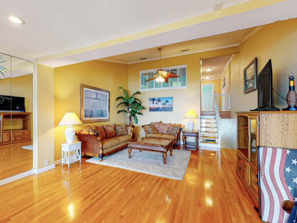 4-BD Waterfront Home with Dock & Easy Beach Access in Destin