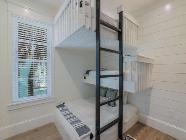 Luxury Anna Maria Island Vacation Pool Home Six Bedroom