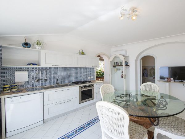 Charming Vacation Rental in Positano with Stunning Views