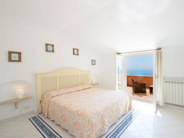 Charming Vacation Rental in Positano with Stunning Views