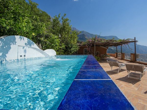 Charming Vacation Rental in Positano with Stunning Views
