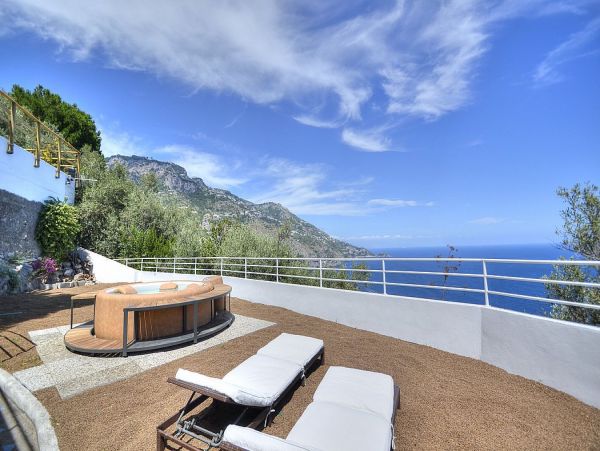 Praiano Vacation Home Four Bedroom