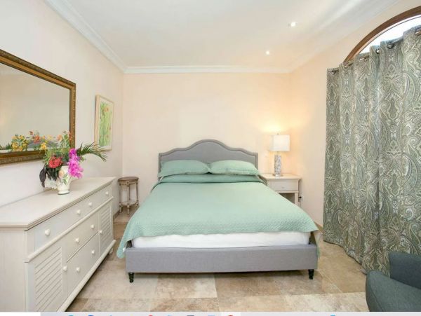 Stunning Beachfront Vacation Villa in Saint Maarten Sleeps 12