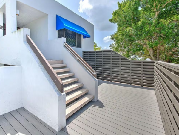 Lovely 2 Bedroom Vacation Rental in Longboat Key