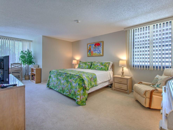 Lovely 2 Bedroom Vacation Rental in Longboat Key