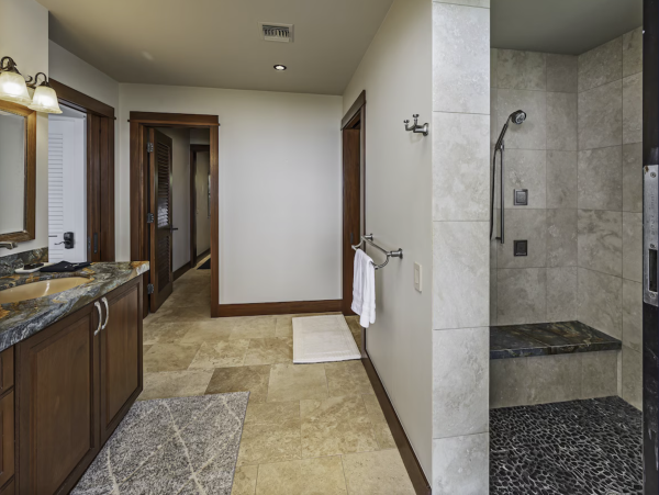 Kailua-Kona Upscale Vacation Rental 180 Degrees Oceanfront Shoreline.