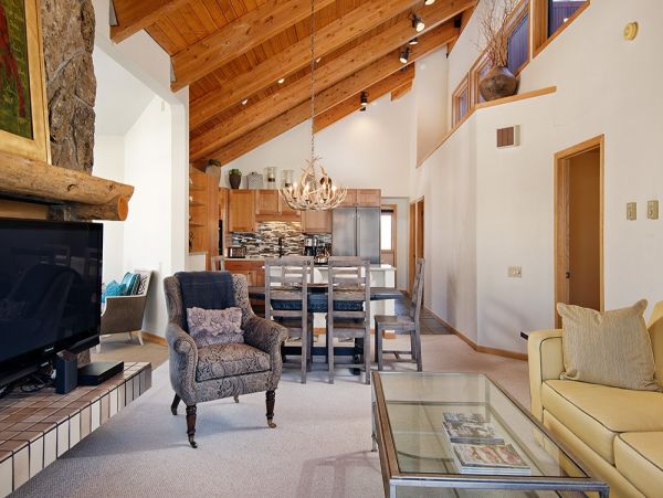 Snowmass Vacation Condo Two Bedroom