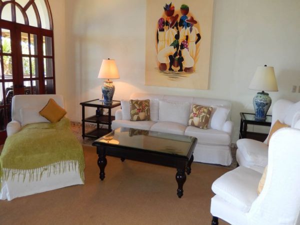 Oceanfront 7 Bedroom Vacation Villa with Private Pool