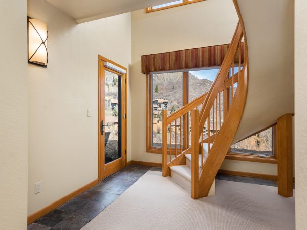 Snowmass Vacation Condo Three Bedroom