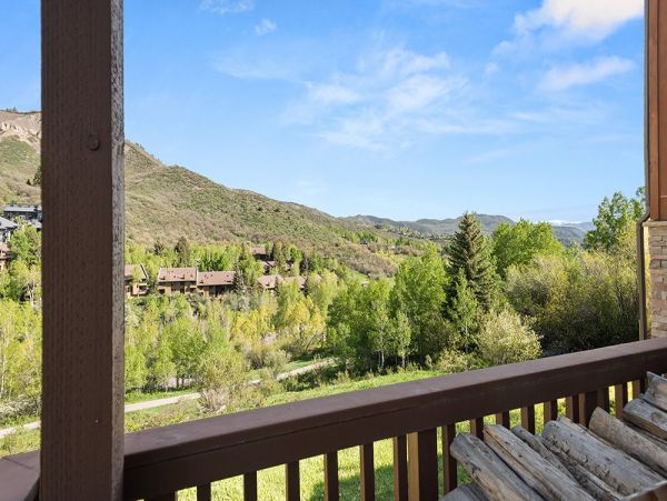 Snowmass Vacation Condo Three Bedroom