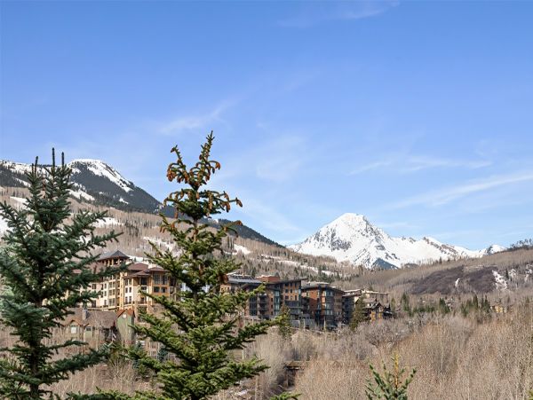 Snowmass Vacation Condo Three Bedroom