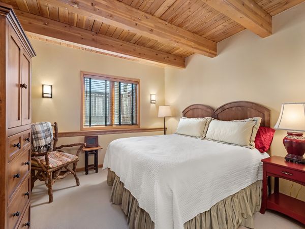 Snowmass Vacation Condo Three Bedroom