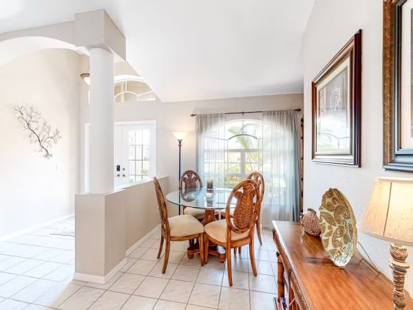 Cape Coral Canal-Front Vacation Rental 3-Bedroom Home with Private Pool & Gulf Access