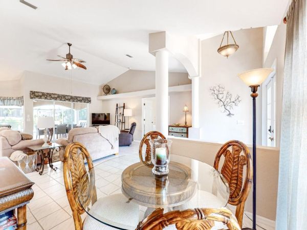 Cape Coral Canal-Front Vacation Rental 3-Bedroom Home with Private Pool & Gulf Access