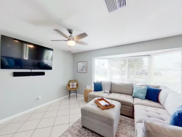 Cape Coral Home 1059855