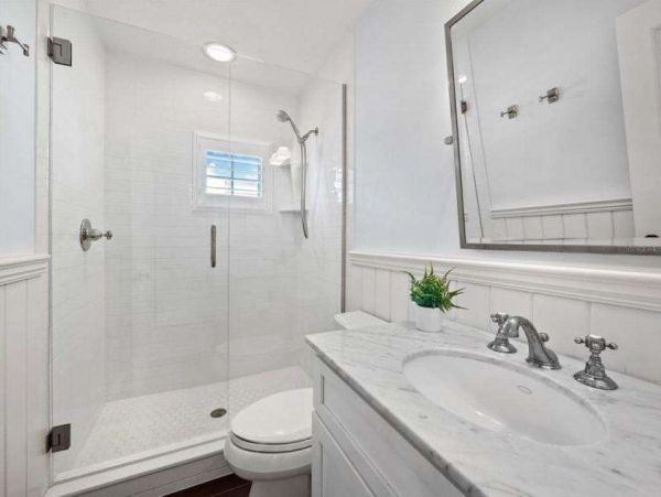 Beautiful 4 Bedroom Vacation Home with Private Pool