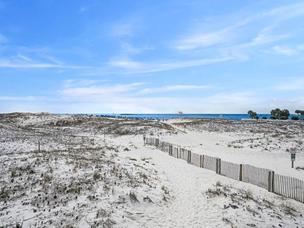 Gulf-Front Duplex in Destin: Perfect for Large Groups with Stunning Gulf Views