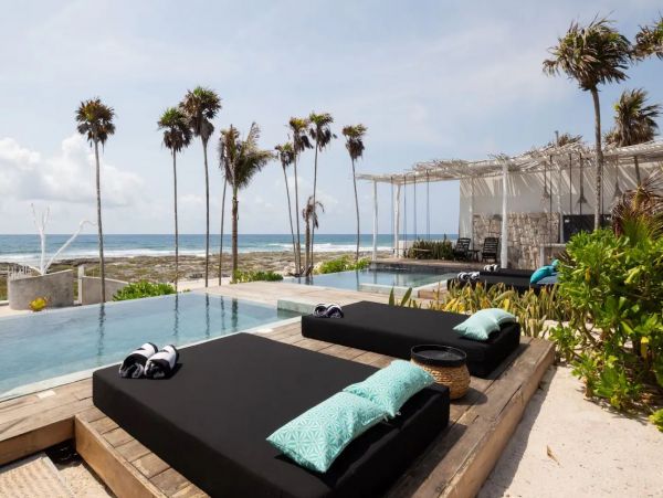 Tulum Luxury Vacation Estate on Beach with Infinity Pool