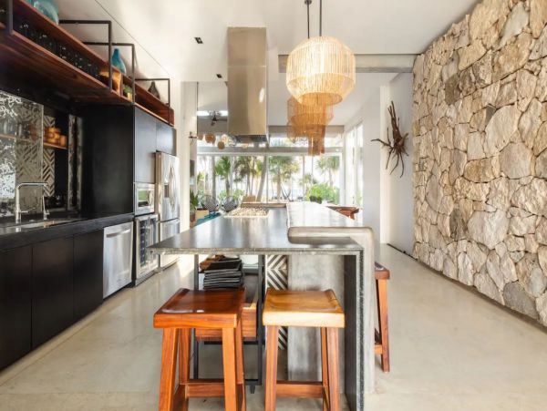 Tulum Luxury Vacation Estate on Beach with Infinity Pool