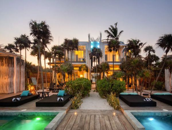 Tulum Luxury Vacation Estate on Beach with Infinity Pool