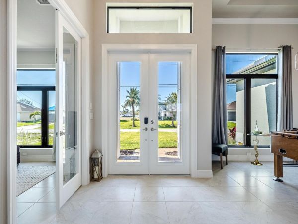 Luxurious Waterfront Getaway in Southwest Florida