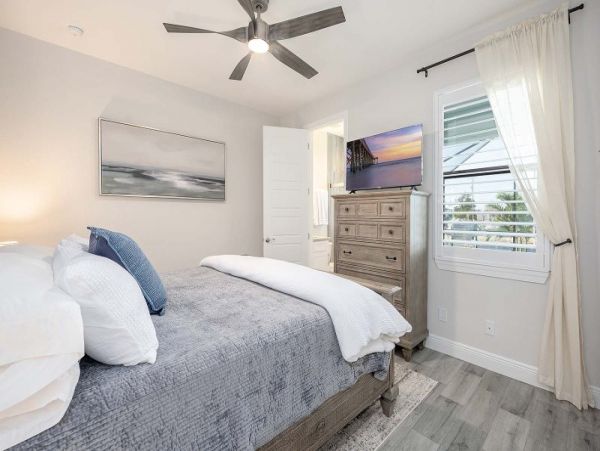Gorgeous 4 Bedroom Vacation Rental with Private Pool