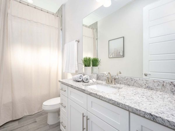 Gorgeous 4 Bedroom Vacation Rental with Private Pool