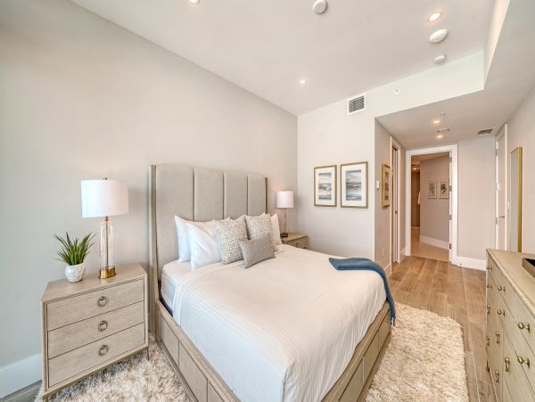 Gulf Front Siesta Key Vacation Condo Three Bedroom