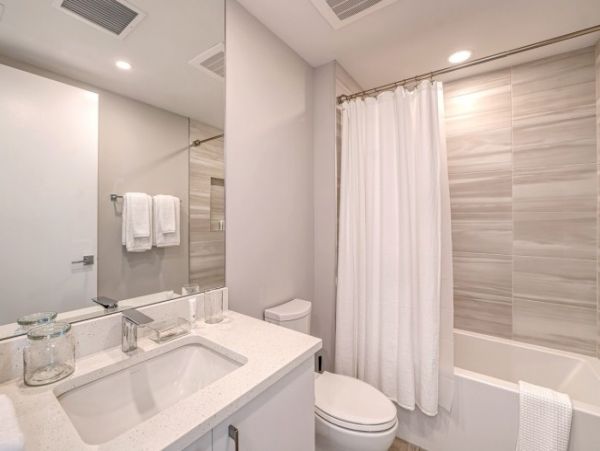 Gulf Front Siesta Key Vacation Condo Three Bedroom