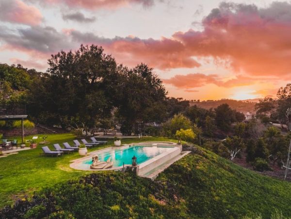 Temecula Stunning Vacation Estate with Private Pool and Views