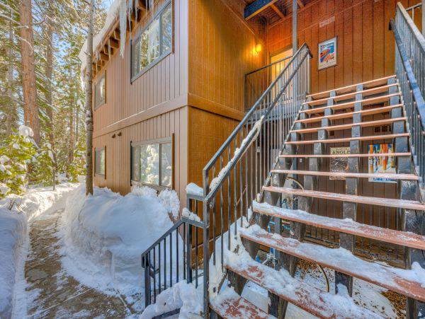 Lake Tahoe North Shore Home 1060108