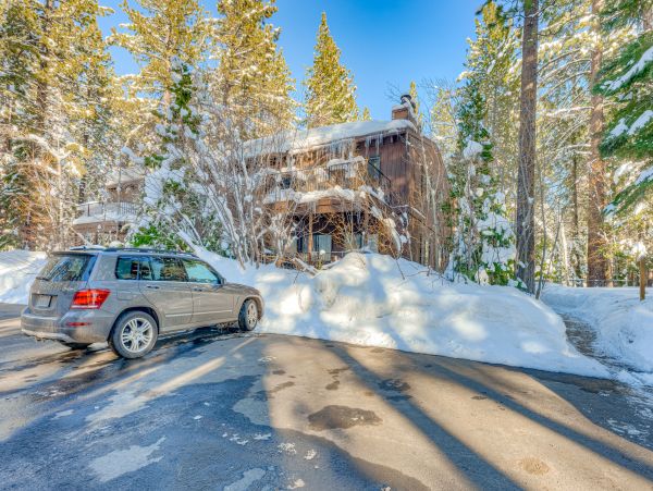 Lake Tahoe North Shore Home 1060108