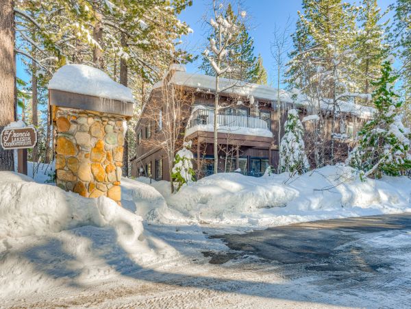 Lake Tahoe North Shore Home 1060108