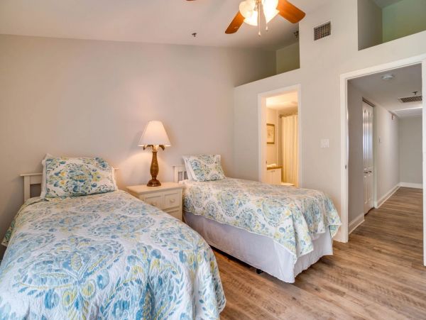 Luxury Gulf Front Two Bedrooms Condo
