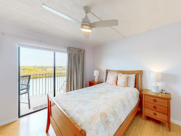 Indian Shores Condo with 2 Bedrooms with & Gulf views