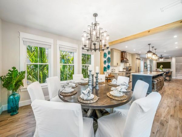 Stunning Vacation Rental with 7 Bedrooms in Lido Key
