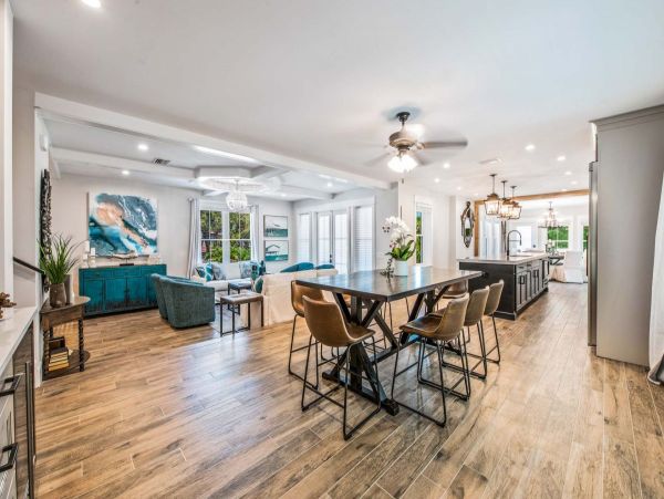 Stunning Vacation Rental with 7 Bedrooms in Lido Key