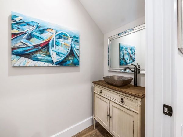 Stunning Vacation Rental with 7 Bedrooms in Lido Key