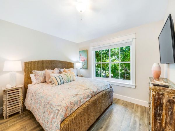 Stunning Vacation Rental with 7 Bedrooms in Lido Key