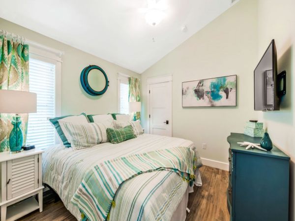 Stunning Vacation Rental with 7 Bedrooms in Lido Key