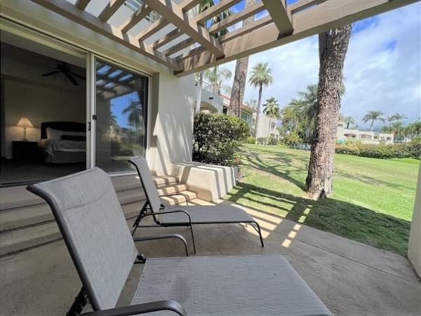 Wailea 2 Bedroom Vacation Condo Close to Beach Sleeps 6