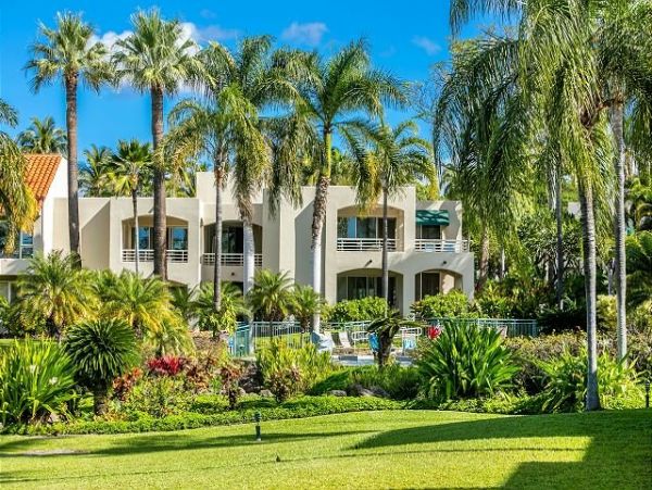Wailea 2 Bedroom Vacation Condo Close to Beach Sleeps 6