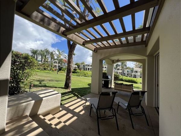 Wailea 2 Bedroom Vacation Condo Close to Beach Sleeps 6