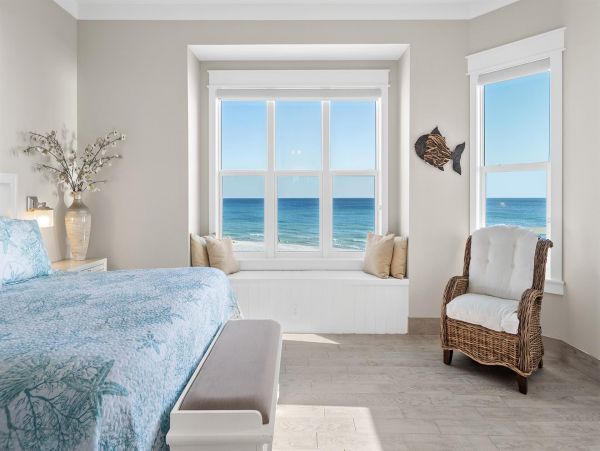 Six Bedroom Ocean Front With Private Pool