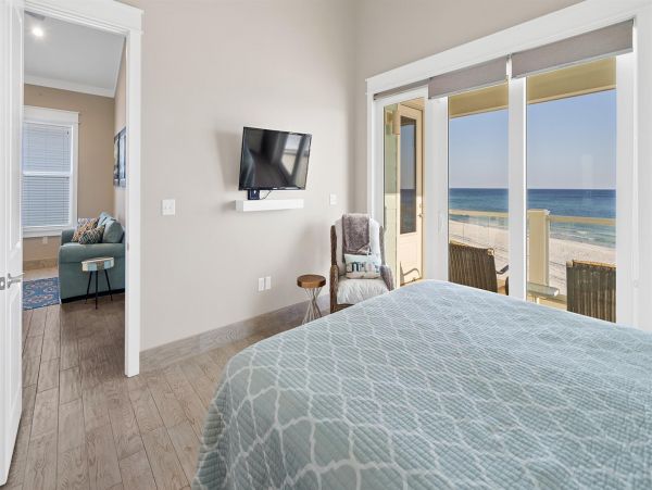 Six Bedroom Ocean Front With Private Pool
