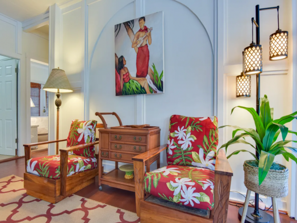 Gorgeous 5 Bedroom Pool Home in Lahaina Close to Beach