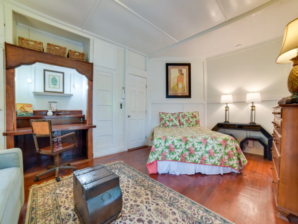Gorgeous 5 Bedroom Pool Home in Lahaina Close to Beach