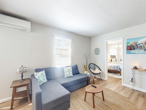 La Jolla Hideaway Walking Distance To Beach For 6 Guests