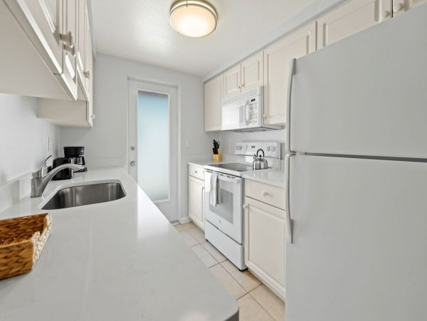 Lido Key Vacation Rental - Sarasota Beach House near St. Armands