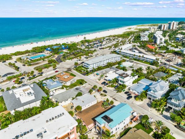 Lido Key Vacation Rental - Sarasota Beach House near St. Armands